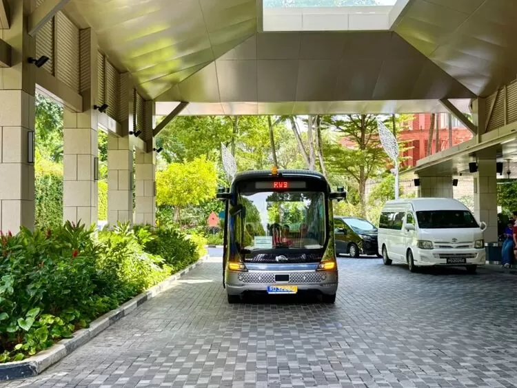 东南亚首个！文远知行在新加坡开启自动驾驶小巴纯无人运营(图3)