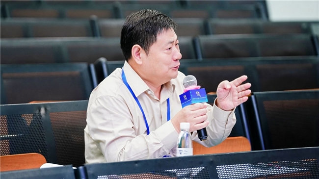 百模论剑决赛第3日 | 各地团队赴蓉参赛,“人工智能+”智慧碰撞(图2) 百模论剑决赛第3日 | 各地团队赴蓉参赛,“人工智能+”智慧碰撞(图2)