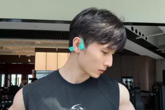 秋日骑行耳机刚需！奢音X5：适配眼镜头盔，百元价音质赞(图2)