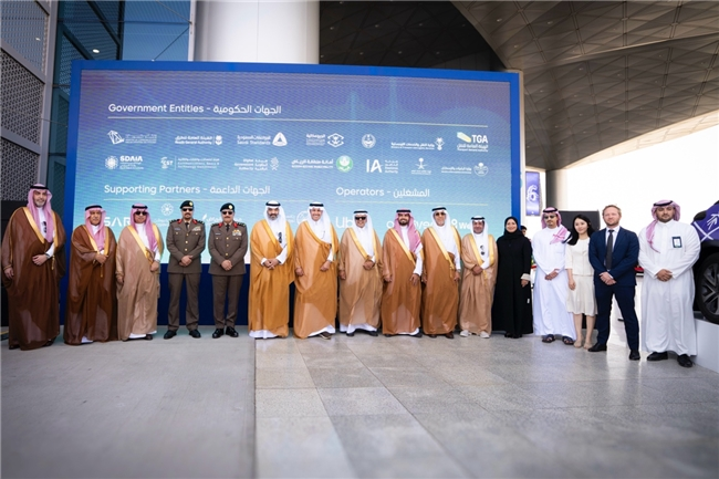 文远知行达成四方合作:沙特首个Robotaxi试运营在利雅得启动(图1) 文远知行达成四方合作:沙特首个Robotaxi试运营在利雅得启动(图1)