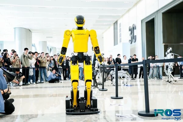 开普勒机器人登陆IROS 2025 以开放平台携手全球开发者共筑新生态(图4) 开普勒机器人登陆IROS 2025 以开放平台携手全球开发者共筑新生态(图4)