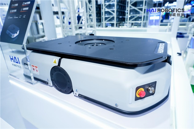 海柔创新闪攀机器人、K1200亮相亚洲物流展，新智造中心提升10倍产能(图2)