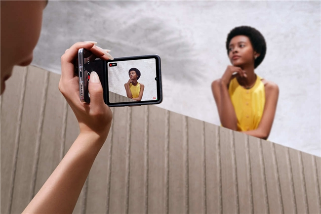 第四季度手机市场聚焦细分赛道 传音以全肤色影像技术破局(图4)