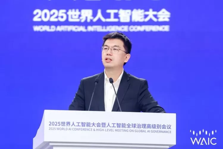 商汤董事长兼CEO徐立:人工智能的十年演进(图1) 商汤董事长兼CEO徐立:人工智能的十年演进(图1)