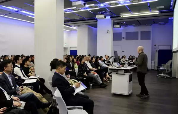 DolphinDB 登陆伦敦!携手中英人工智能协会共话 AI 未来(图1) DolphinDB 登陆伦敦!携手中英人工智能协会共话 AI 未来(图1)