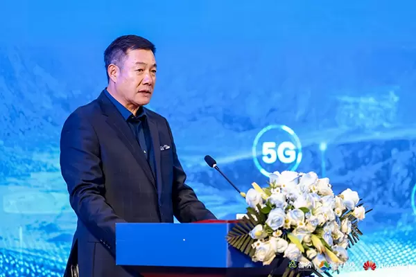 兴盛露天矿无人驾驶运营成果发布会暨疆纳盘古智云大模型算力中心签约仪式成功举行(图2) 兴盛露天矿无人驾驶运营成果发布会暨疆纳盘古智云大模型算力中心签约仪式成功举行(图2)