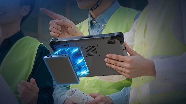 亿道三防8寸Windows三防工业级平板电脑M82A,尺寸性能双突破!(图8) 亿道三防8寸Windows三防工业级平板电脑M82A,尺寸性能双突破!(图8)