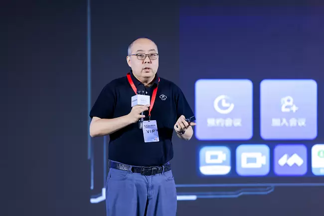 WAIC 2025 论坛直击 | 超聚变智能体与应用专题论坛圆满召开(图12)