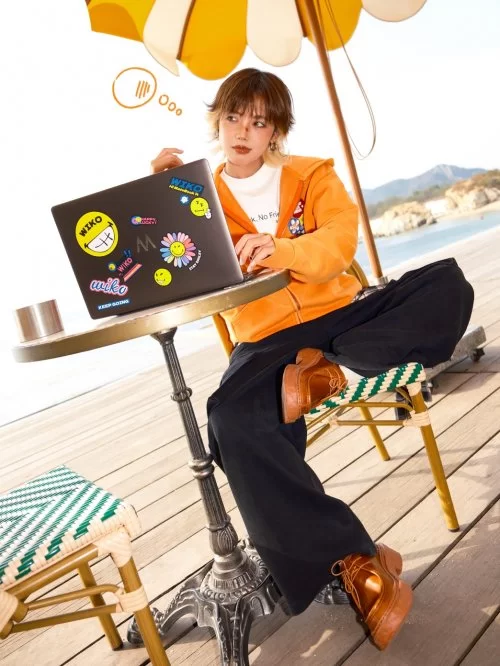 圆键+SmileyWorld共创潮流，WIKO Hi MateBook 14 实力出圈(图1)