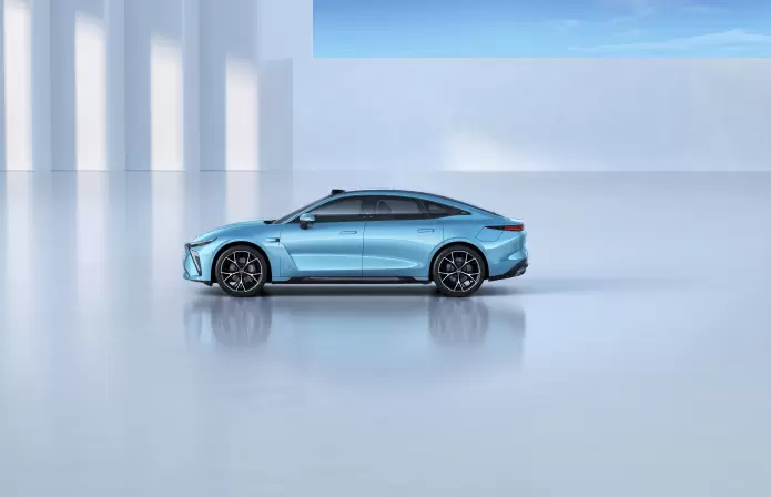 讯飞星火认知大模型赋能 E0X 平台，智能汽车市场“王牌组合”来了！(图1)