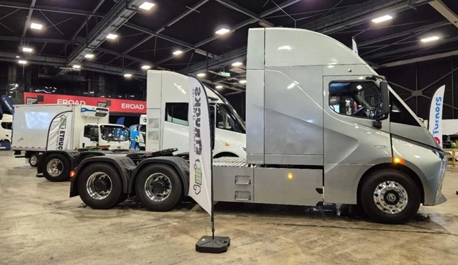 DeepWay深向智能新能源重卡顺利通过新西兰法规认证(图2)