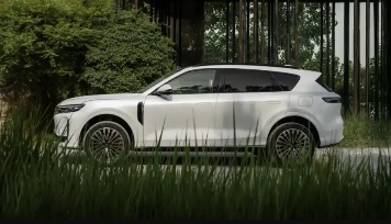 岚图FREE+正式上市！全系标配英得尔车载冰箱，共筑高端智慧出行新境(图5)