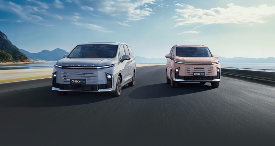 家有娃+爸妈还要带？10万左右的家用MPV推荐就选大通G50混动(图1)