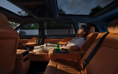 东风奕派eπ008五座版：20万内大五座SUV新标杆，驾控稳如磐石(图2)