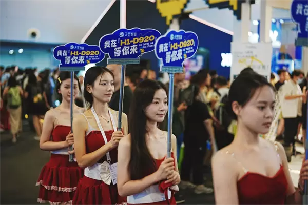 天罡智算闪耀2025世界人工智能大会，以算力创新驱动智能时代新局(图11)