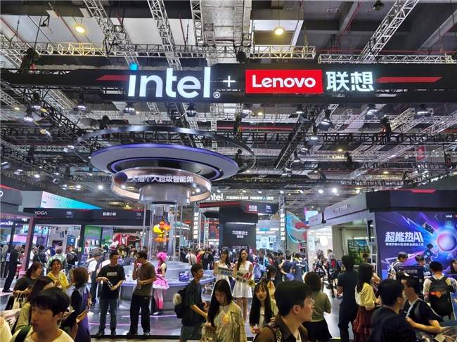 联想拯救者四款机型全场景攻略：从轻薄Y9000X到巨幕创世，总有一款适合你！(图1)