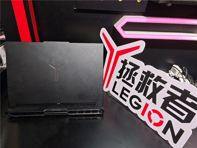 联想拯救者四款机型全场景攻略：从轻薄Y9000X到巨幕创世，总有一款适合你！(图3)