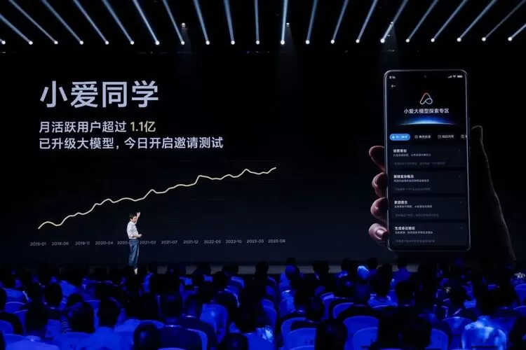 雷军：小米研发大模型的方向是轻量化和本地部署(图2)