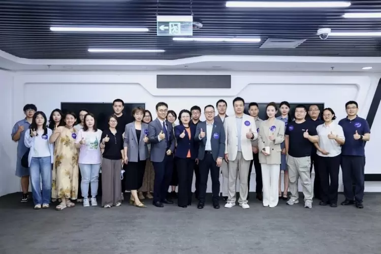 华宇元典九周年 AI 开放日回顾：Amicus惊艳亮相(图1)