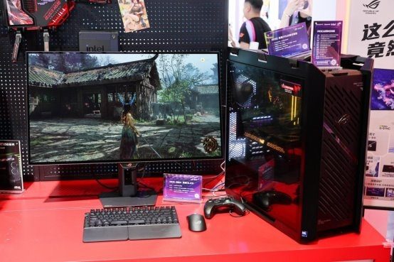 一台显示器畅玩3A、FPS游戏！ROG绝神X双模OLED电竞显示器让你一步到位！(图2)