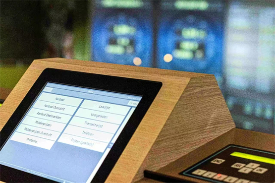 工业人机交互迈入韧性升级时代！益逻科技发布64系列触控显示器(图9)