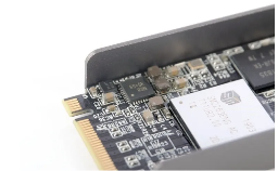 科赋KLEVV CRAS C700 RGB SSD产品测评(图10)