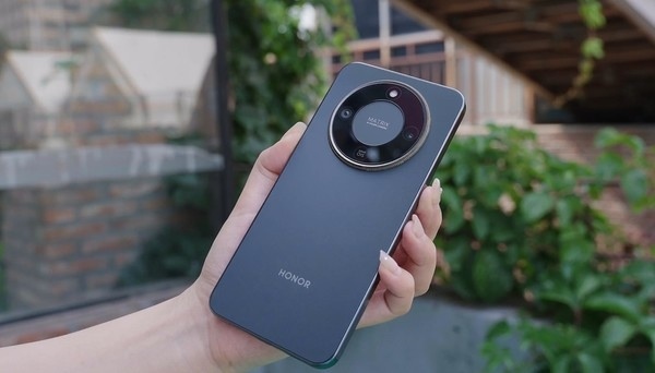 2025高性价比手机推荐 千元档位这款堪称无敌(图1)