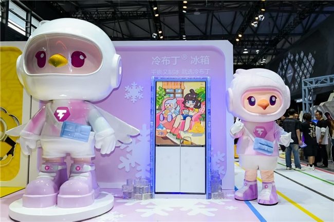 ChinaJoy2025：TCL 全场景电竞显示产品适配多元娱乐，智能终端服务玩家日常(图2)