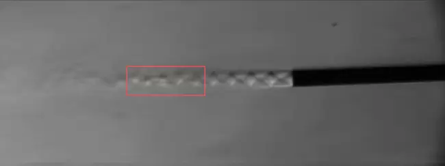 高速摄像机结合纹影技术捕捉超音速激波与马赫环(图3)