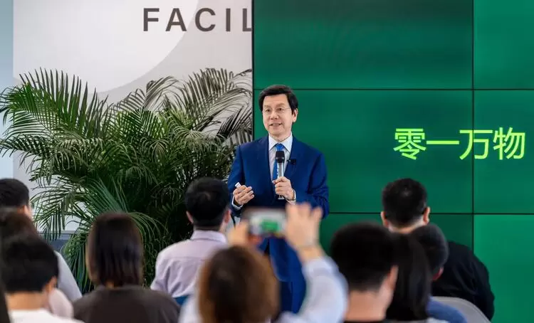 零一万物发布千亿参数模型Yi-Large，李开复呼吁关注TC-PMF，拒绝ofo式烧钱打法(图1)