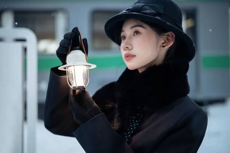 尼康用户狂喜！唯卓仕 35/1.2 LAB Z 画质直逼万元旗舰，售价仅5499！(图2)