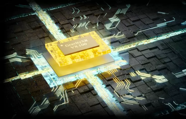 百镜混战破局者！万有引力 4.2mm 窄封装芯片重塑行业格局(图1)