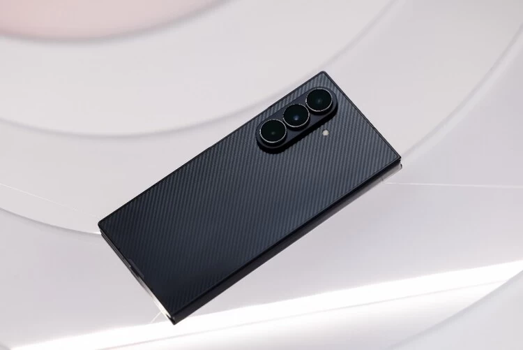 于细微处见匠心 看三星Galaxy Z TriFold的全面防护之道(图1)