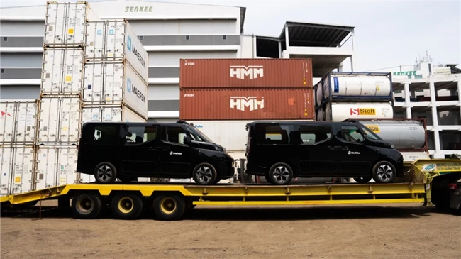 文远知行Robotaxi GXR进军新加坡，抢滩东南亚自动驾驶市场(图2)