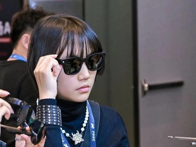 DPVR大朋AI眼镜斩获金陀螺奖 国产芯片量产引领行业升级(图2)