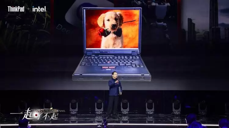 黄健翔对话天禧AI，ThinkPad黑FUN礼解锁世界杯观赛新体验(图10)