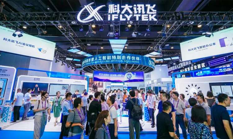 科大讯飞赋能史上最“AI”东博会：打造全场景无障碍沟通体验，发布东盟系列产品(图8)