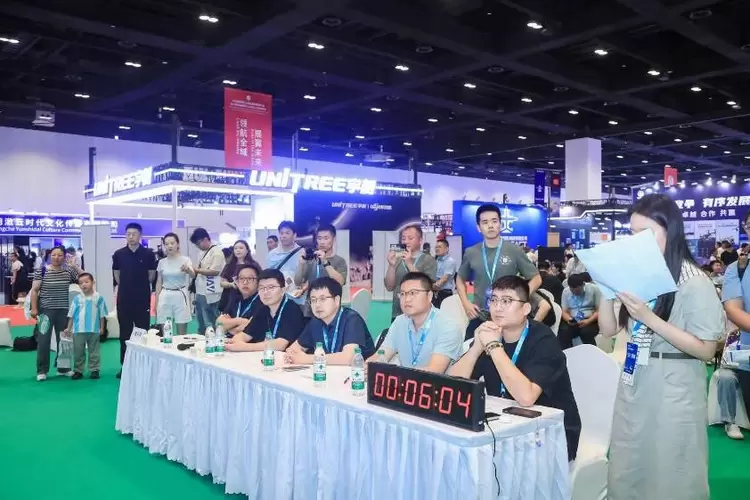 领航全域，展翼未来！2025国际无人机应用及防控大会在京开幕，擘画低空经济新蓝图(图16)