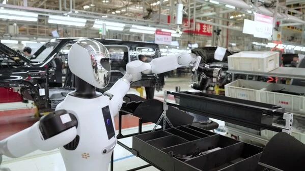 银河通用机器人拿下1000 台机器人订单，推进具身智能工业场景深度应用(图2)