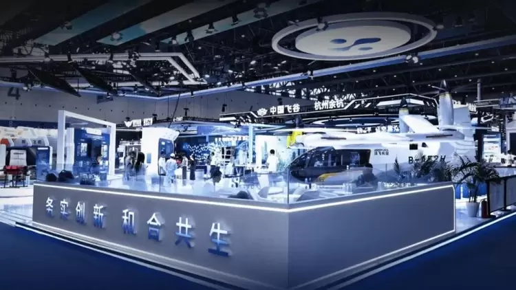 沃飞长空携手杭实集团亮相数贸会,勾勒未来出行图景(图2) 沃飞长空携手杭实集团亮相数贸会,勾勒未来出行图景(图2)