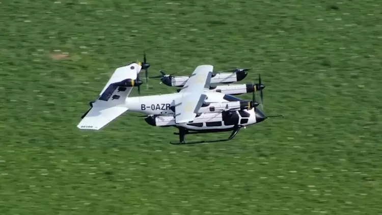 沃飞长空携手杭实集团亮相数贸会,勾勒未来出行图景(图3) 沃飞长空携手杭实集团亮相数贸会,勾勒未来出行图景(图3)