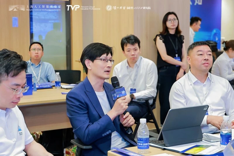 从具身智能到行业应用，腾讯云携业界专家共话AI新趋势(图12)