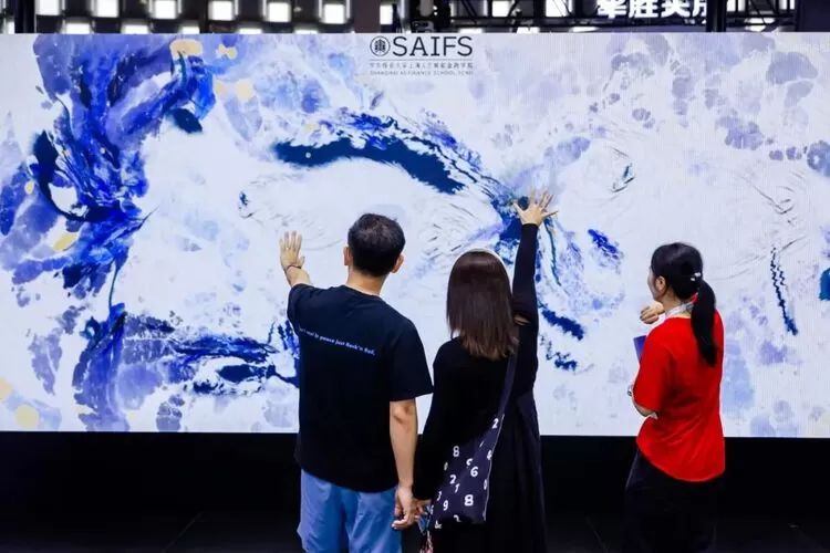 WAIC 2025华东师大聚力！首发金融智能未来引擎，三大应用场景落地(图17)