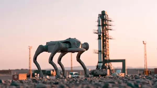 速度彰显实力！智身科技第5000台具身智能机器人量产交付，创行业新里程碑(图2)