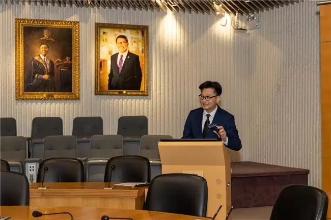 腾讯与港中大签署合作框架安排 携手推动人工智能法律研究合作与科技人才培养(图2)