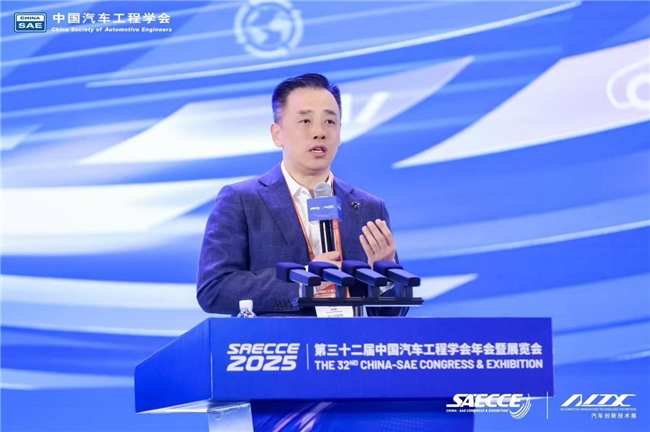 地平线徐健:智驾产业迎来拐点时刻,软硬协同成技术普及关键(图1) 地平线徐健:智驾产业迎来拐点时刻,软硬协同成技术普及关键(图1)