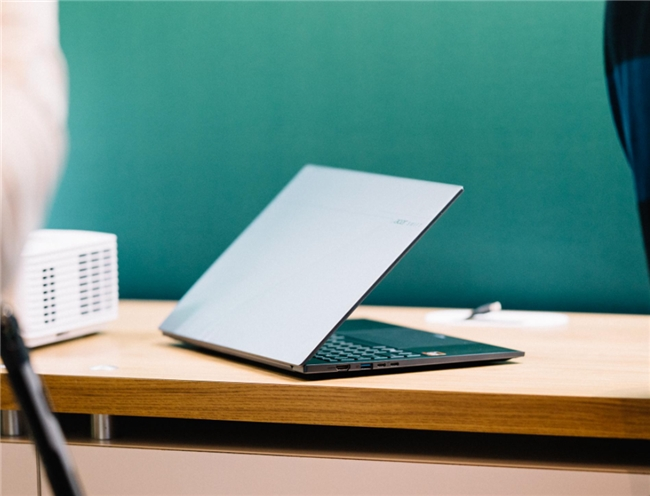 宏碁CES 2026全矩阵发力 :AI重构电竞、生产力与视觉新体验(图2) 宏碁CES 2026全矩阵发力 :AI重构电竞、生产力与视觉新体验(图2)