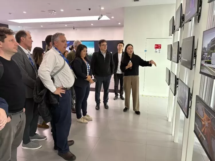 跨越70小时的相遇，南美伙伴寻宝中国式创新“密码”(图3)