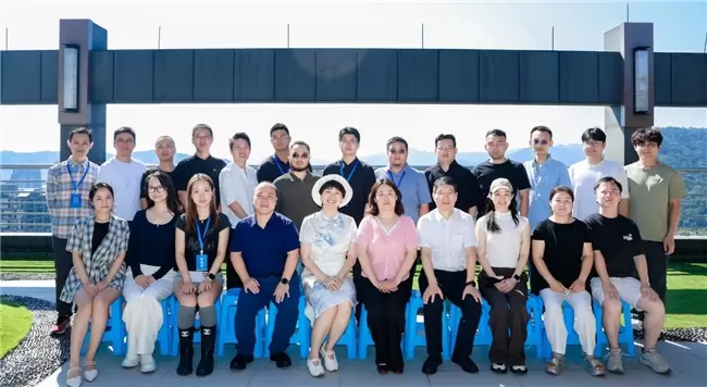 2025年杭州大学生创业学院人工智能专题班圆满结业(图3) 2025年杭州大学生创业学院人工智能专题班圆满结业(图3)