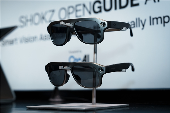 韶音于CES 2026呈现智能可穿戴新生态:推出AI眼镜OpenGuide AI、OpenVision(图1) 韶音于CES 2026呈现智能可穿戴新生态:推出AI眼镜OpenGuide AI、OpenVision(图1)